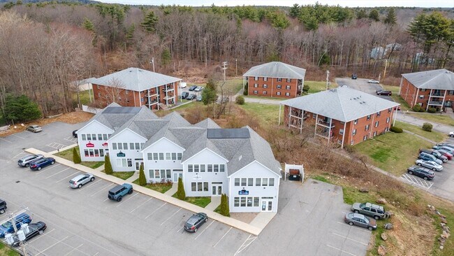 Building Photo - 12 New Zealand Rd