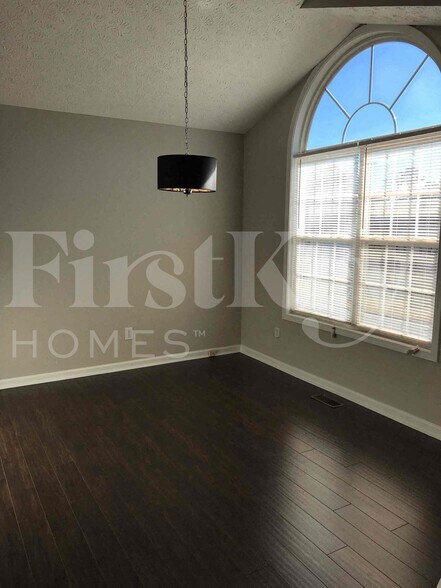 Building Photo - 261 Bookout Loop