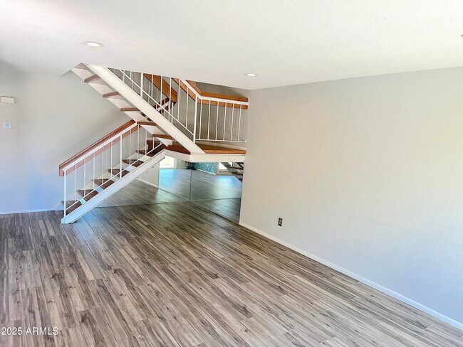Building Photo - 7921 E San Miguel Ave