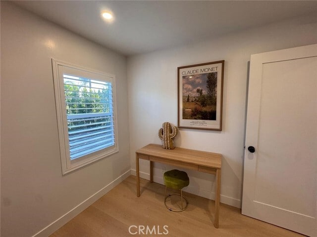 Building Photo - 524 S Astell Ave