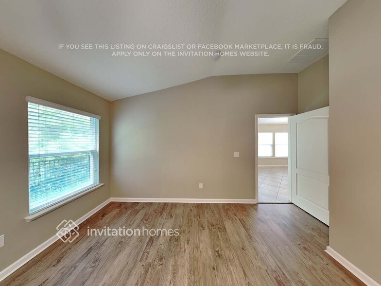 Building Photo - 375 Samara Lakes Pkwy