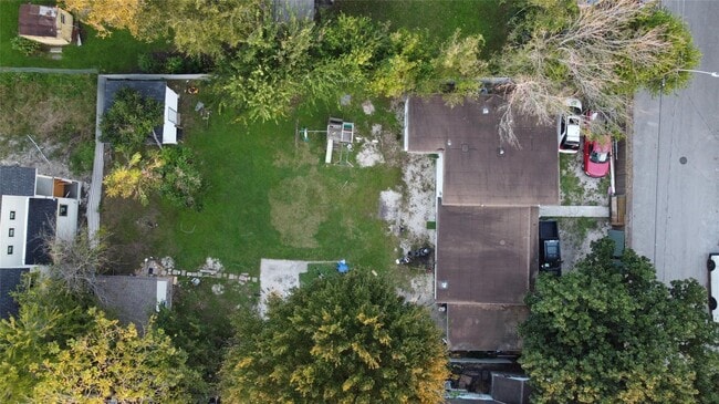 Building Photo - 1019 E 32nd St