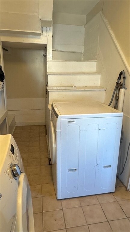 Building Photo - 18 State St