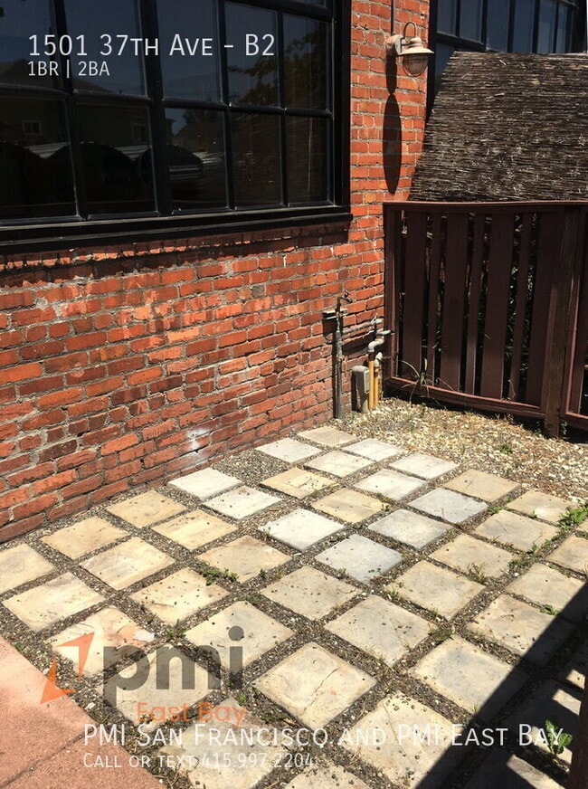 Building Photo - 1501 37th Ave