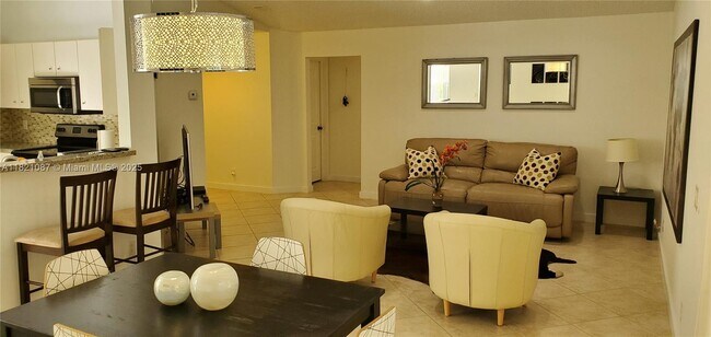 Building Photo - 2075 Borealis Way