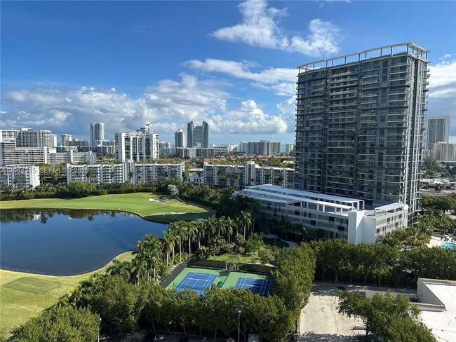 Building Photo - 1755 E Hallandale Beach Blvd