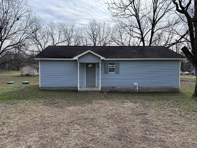 Building Photo - 51 Co Rd 44