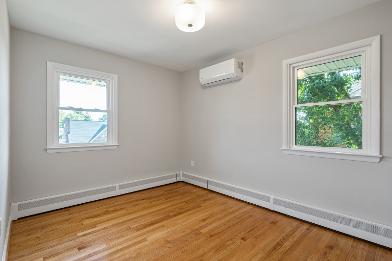 Building Photo - 707 Fairview Ave