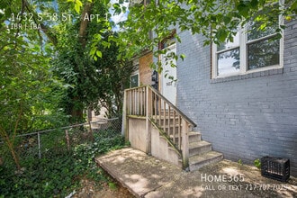 Building Photo - 1432 S 58th St