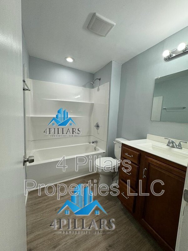 Building Photo - 7300 W 128th Pl