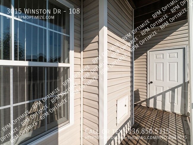 Building Photo - 3015 Winston Dr