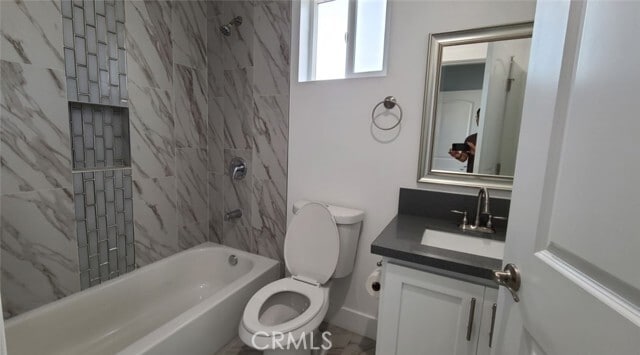 Building Photo - 929 S Lorena St