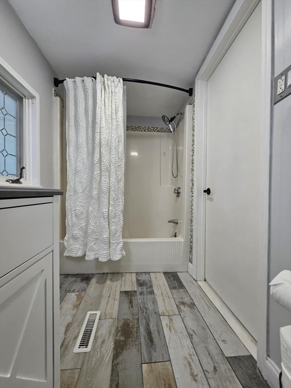 Building Photo - 1037 Ocean St