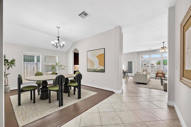 Building Photo - Summer Cloud Lane, Pearland, TX 77584 - 4 BR 2.5 BA single-family home