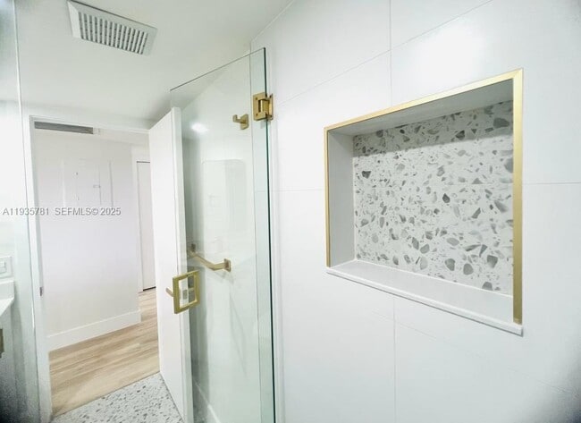 Building Photo - 13255 SW 9th Ct