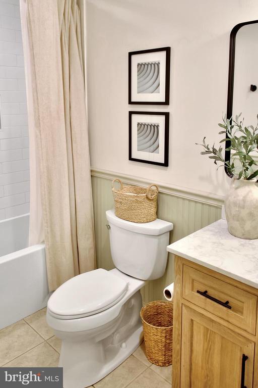 Building Photo - 159 Columbia Ave