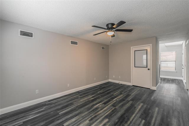 Building Photo - 3608 Hilltop Cir