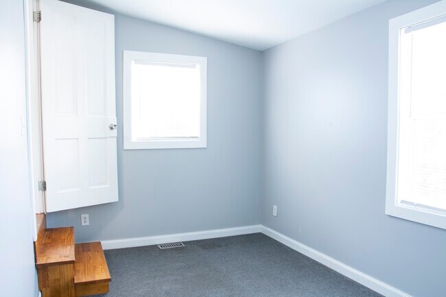 Building Photo - 714 Spring St