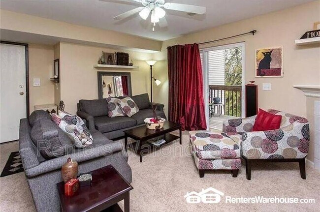 Building Photo - 10161 Sutton Dr