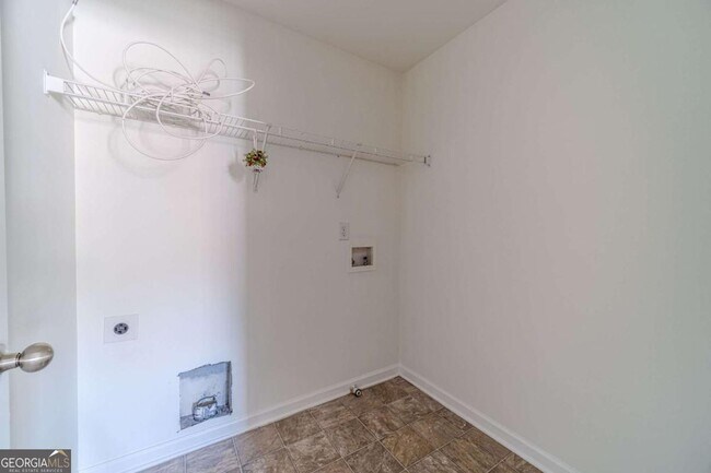 Building Photo - 1135 Simonton Peak Wy