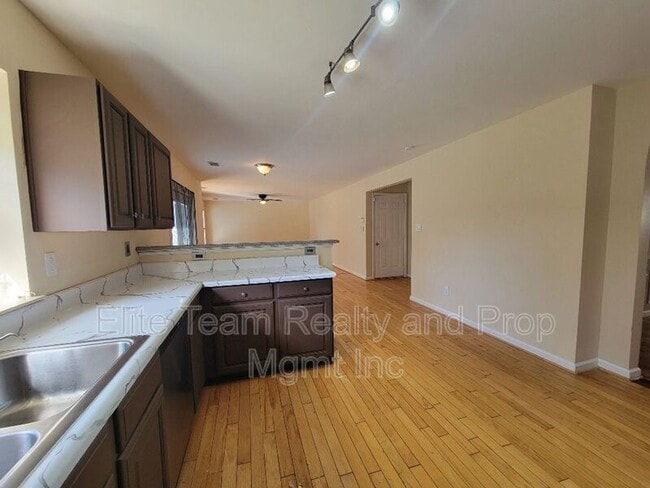 Building Photo - 4702 Ambridge Dr