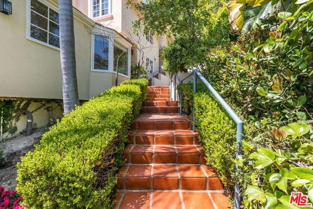 Building Photo - 941 N Norman Pl