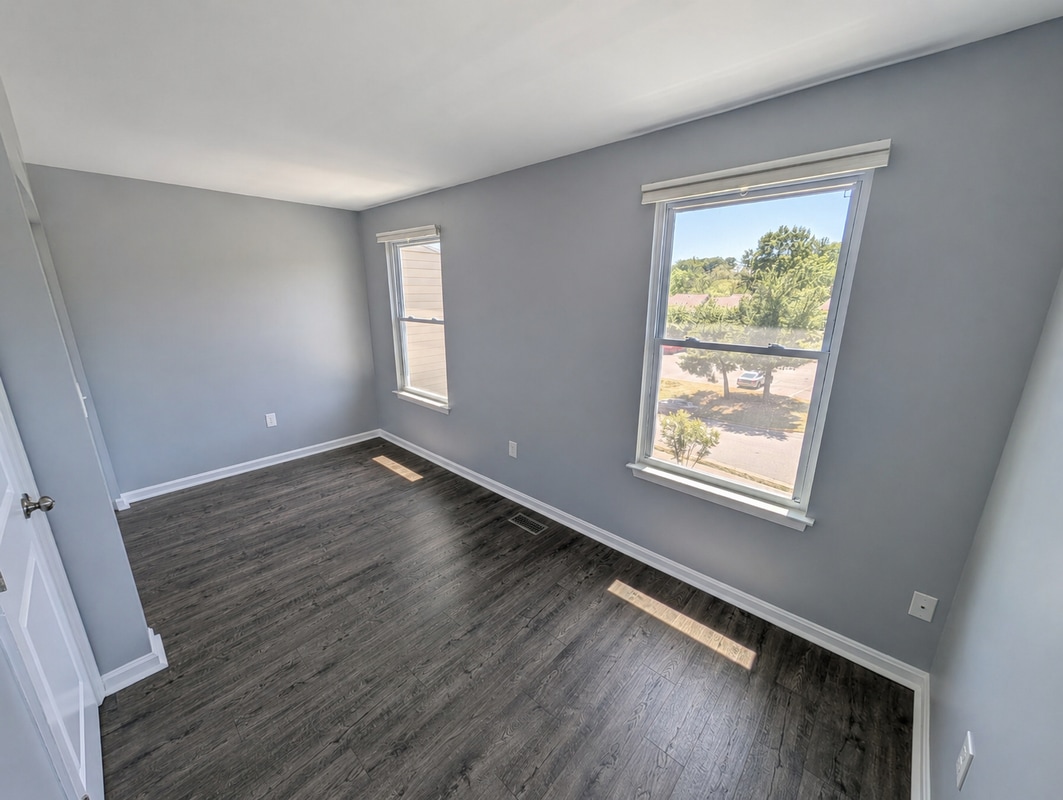 Building Photo - 15300 Gunsmith Terrace