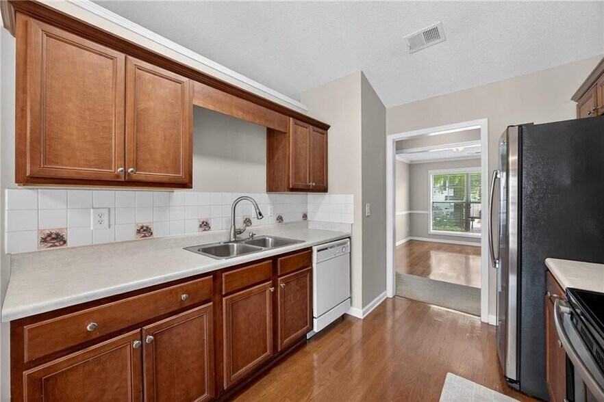 Building Photo - 760 Franklin Mill Trace