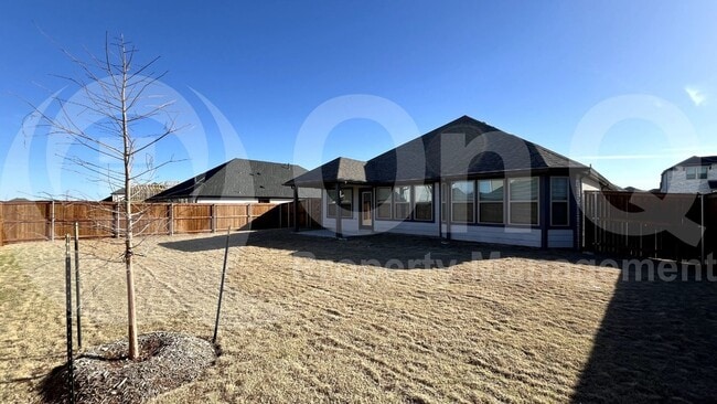 Building Photo - 912 Jackrabbit St