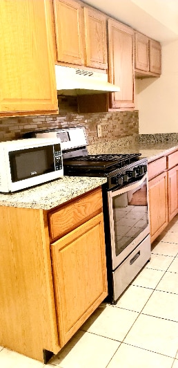 Building Photo - Charming Upper Marlboro Home: 3 Beds, 2.5 ...
