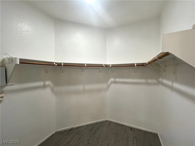 Building Photo - 673 Peachy Canyon Cir