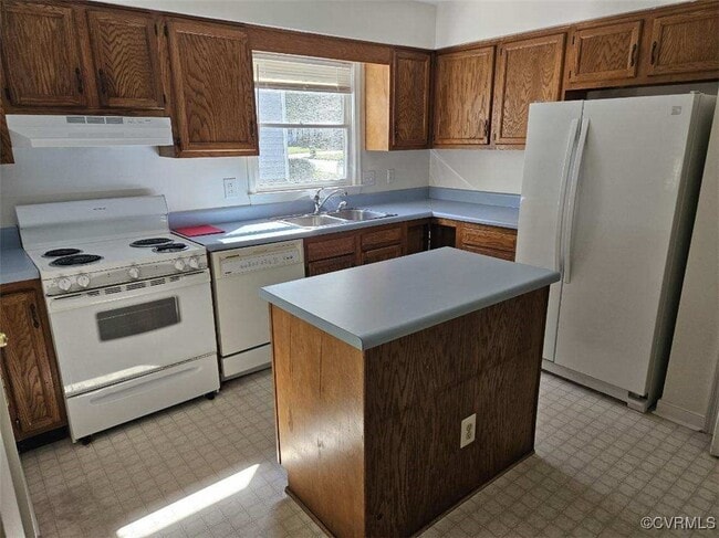 Building Photo - 4419 Fort Mchenry Pkwy
