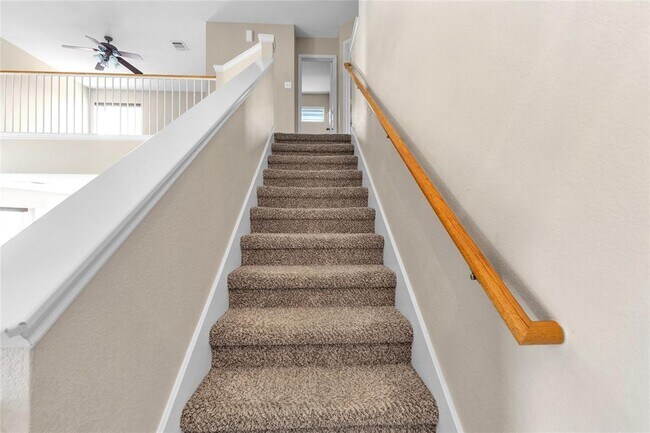 Building Photo - 3730 Castle Rock Dr