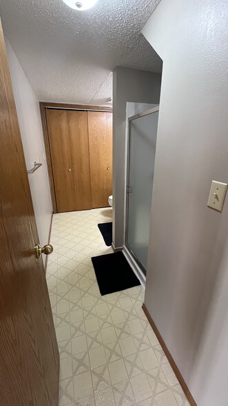 Bathroom (1st floor) - 2204 S Holt Ave