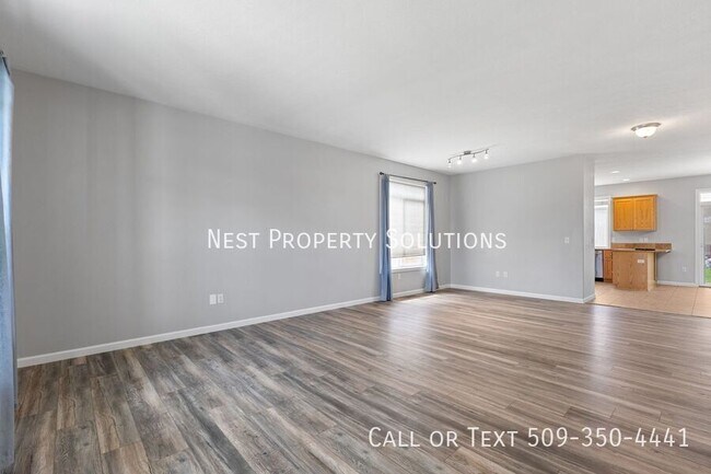 Building Photo - 542 S Driftwood Ln