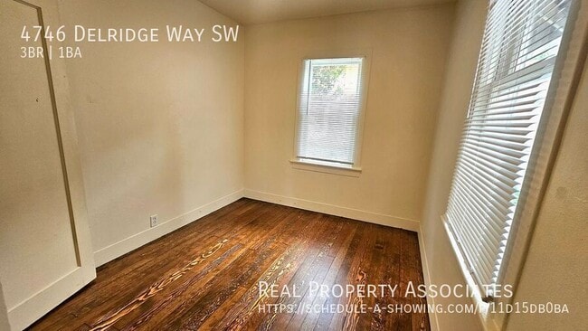 Building Photo - 4746 Delridge Way SW