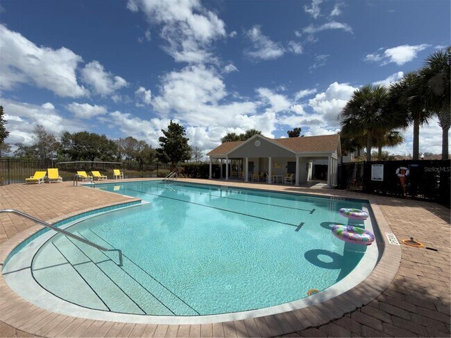 Building Photo - 2552 Aventurine St