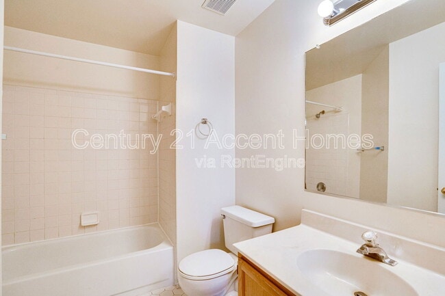 Building Photo - 6008 Keble Dr