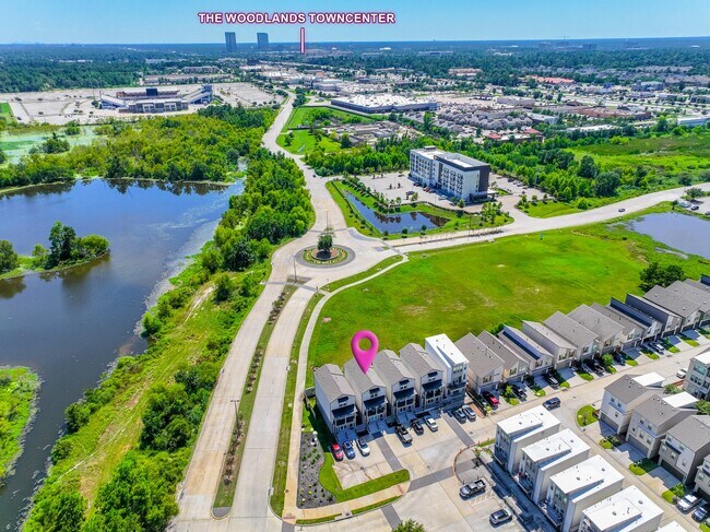 Building Photo - 494 S Centro Cir