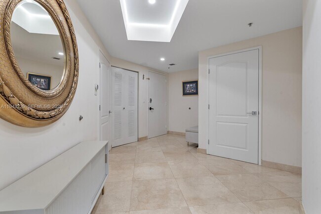 Building Photo - 17555 Atlantic Blvd