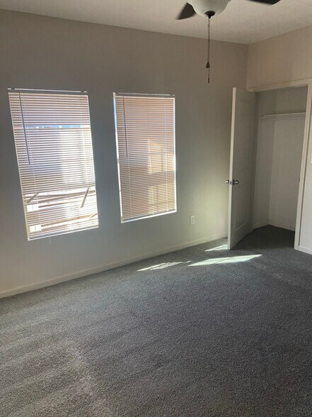 Building Photo - 1331 Elmwood Ave