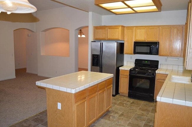 Building Photo - 2860 Blue Oak Ct