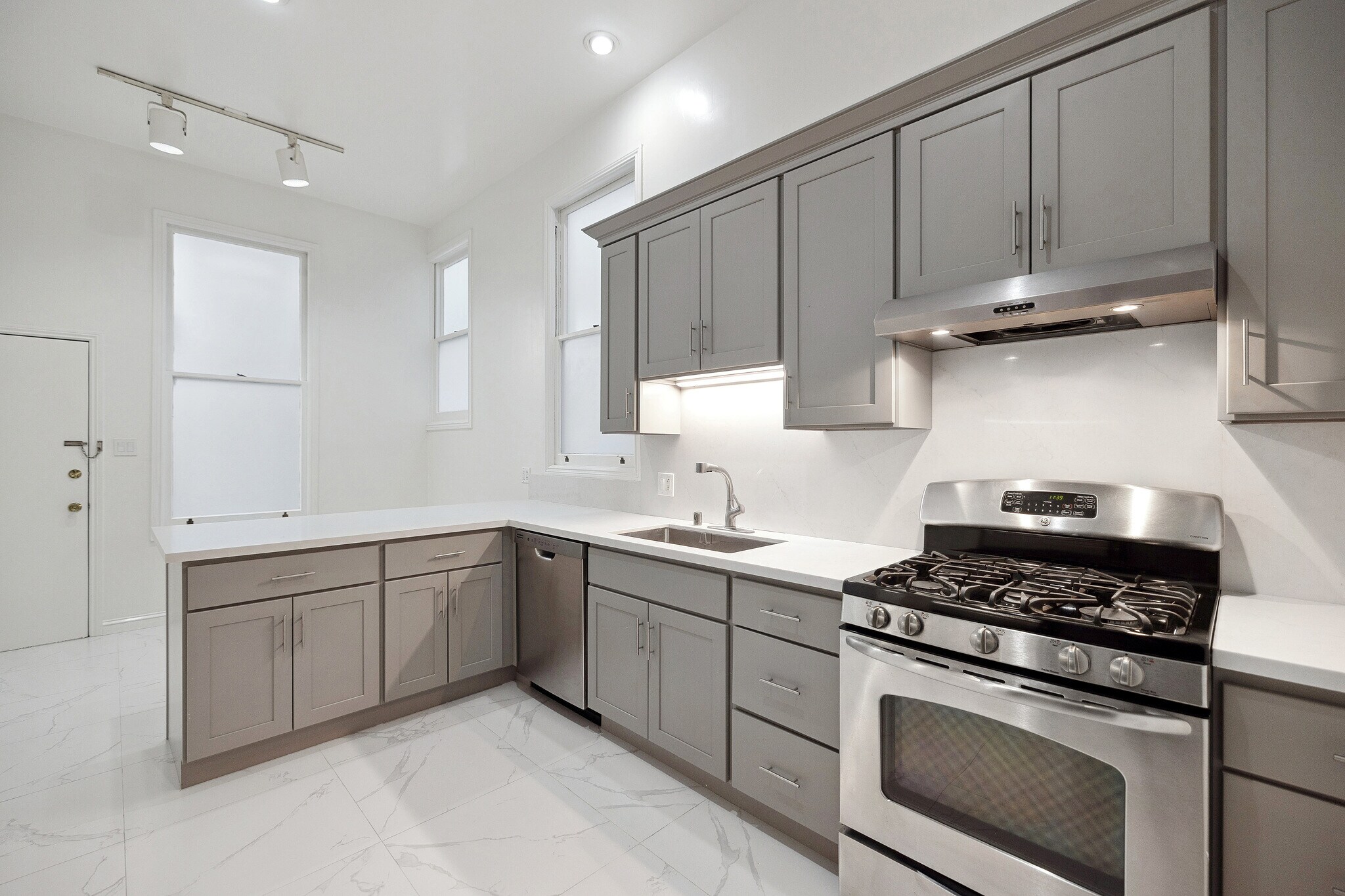 Building Photo - 1406 Post St