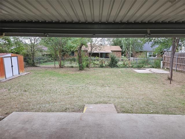 Building Photo - 6908 Sunflower Cir N