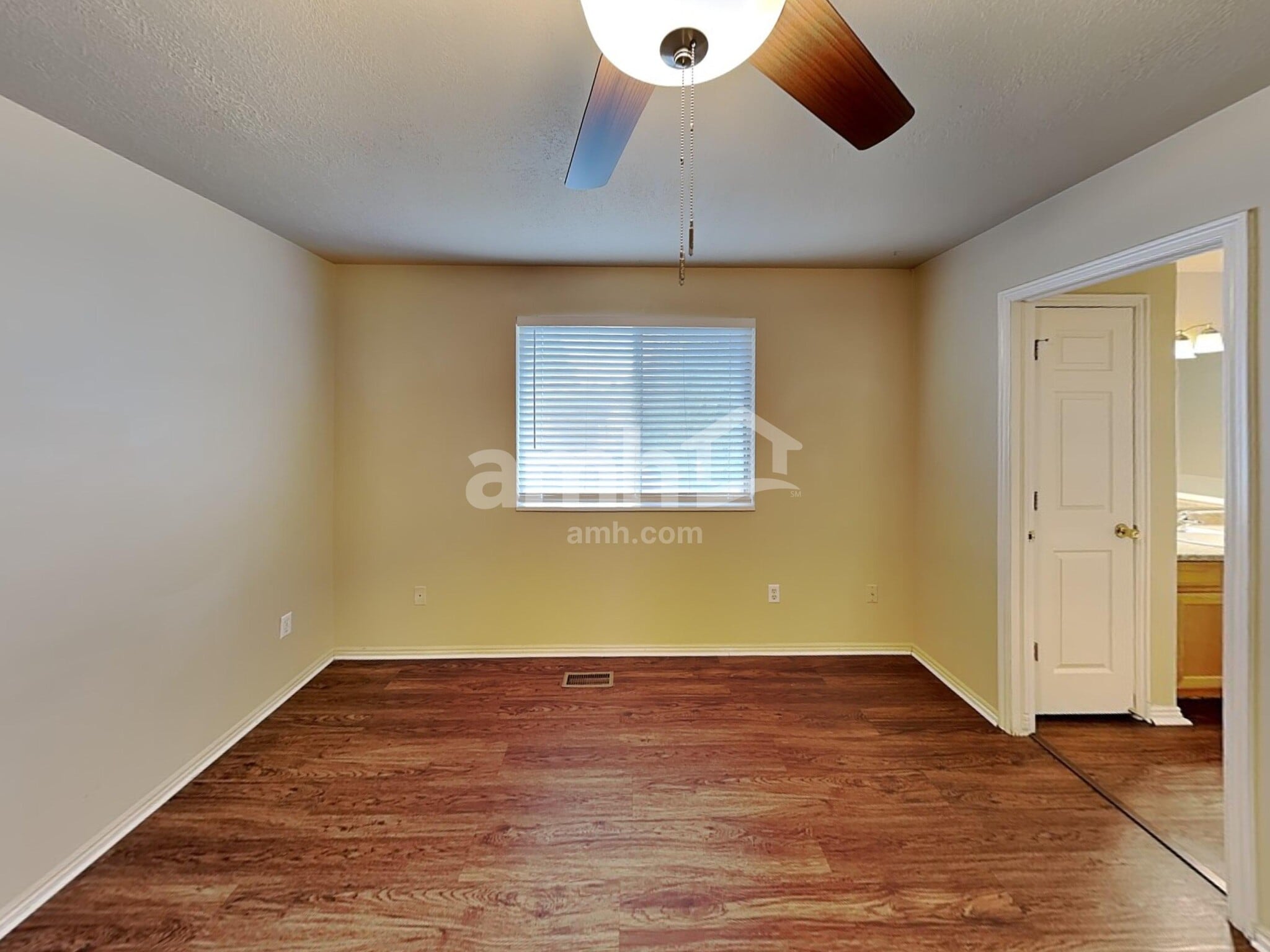 Building Photo - 3753 S 3760 W