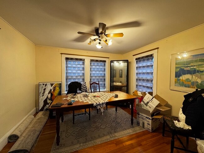 Building Photo - 42 Florence St