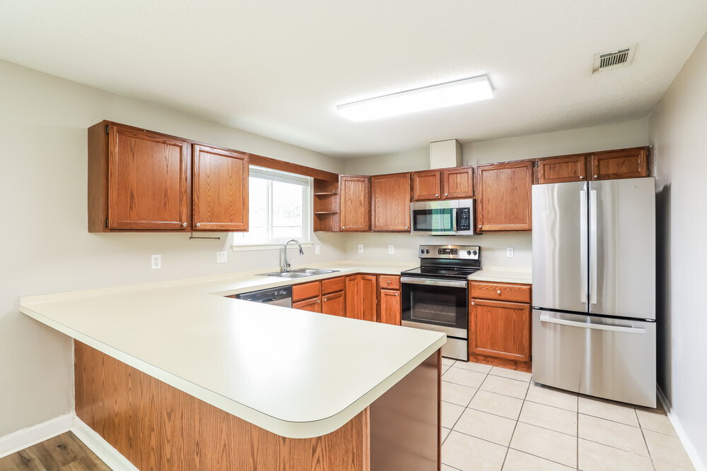 Building Photo - 2916 Trenton Ct