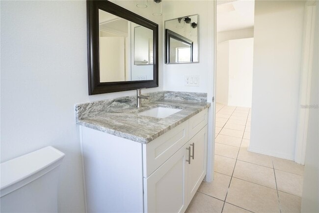 Building Photo - 151 Bluebrook Ct