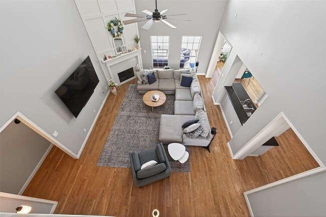 Building Photo - 3329 Oak Dale Way