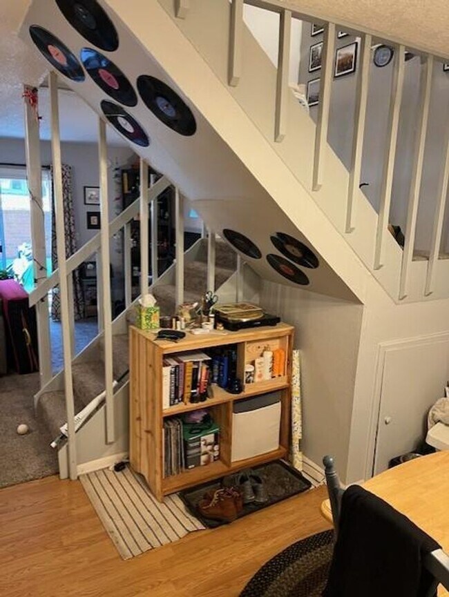 Building Photo - August 2026 Prelease! 2 Story, 2 BR 1.5 BA Condo at Wimbledon Condos